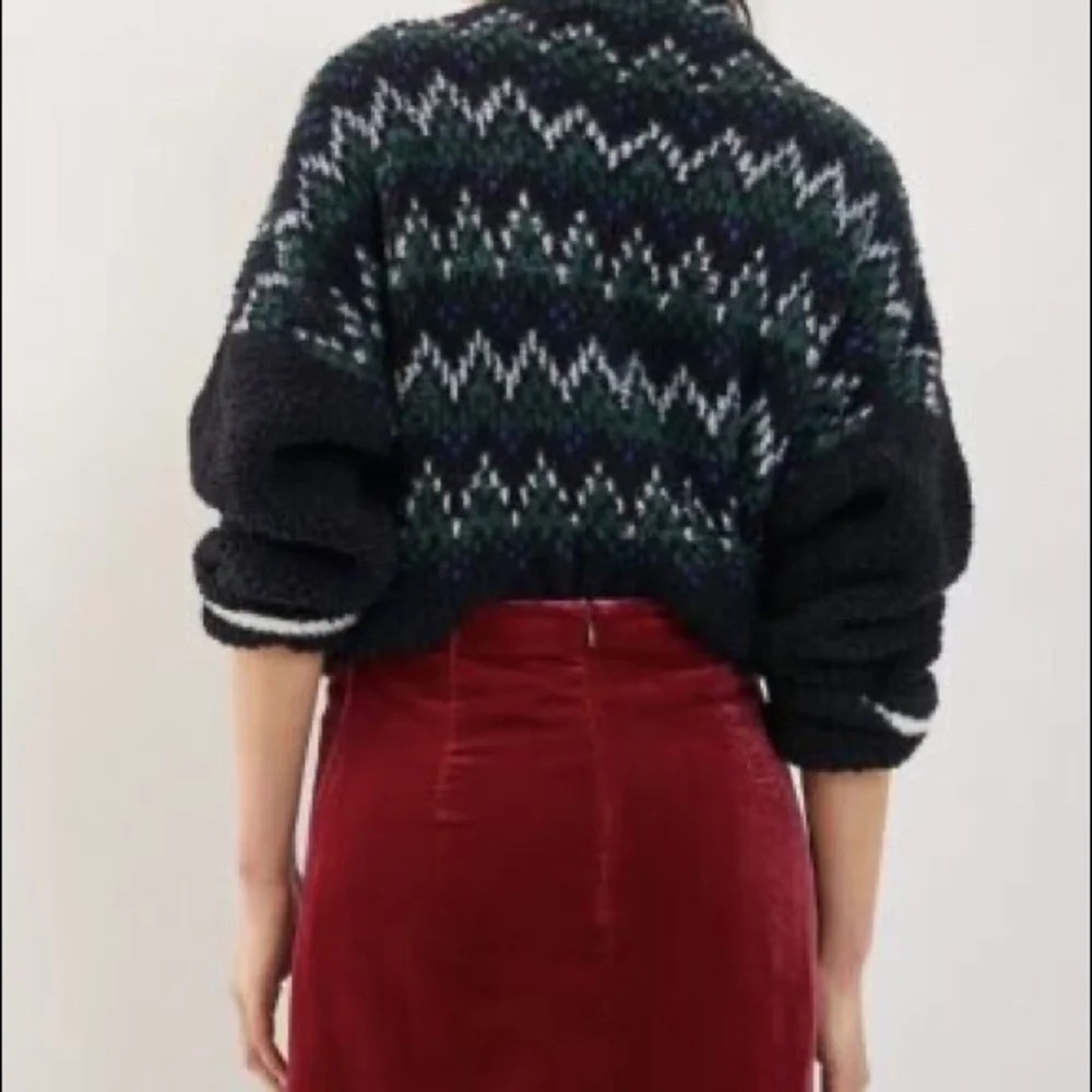 Anthropologie Monte velvet burgandy miniskirt 6 and 8